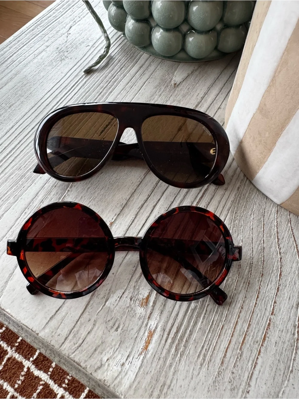 Bundle 2 Sunglasses Tortoise Round + Brown Aviator